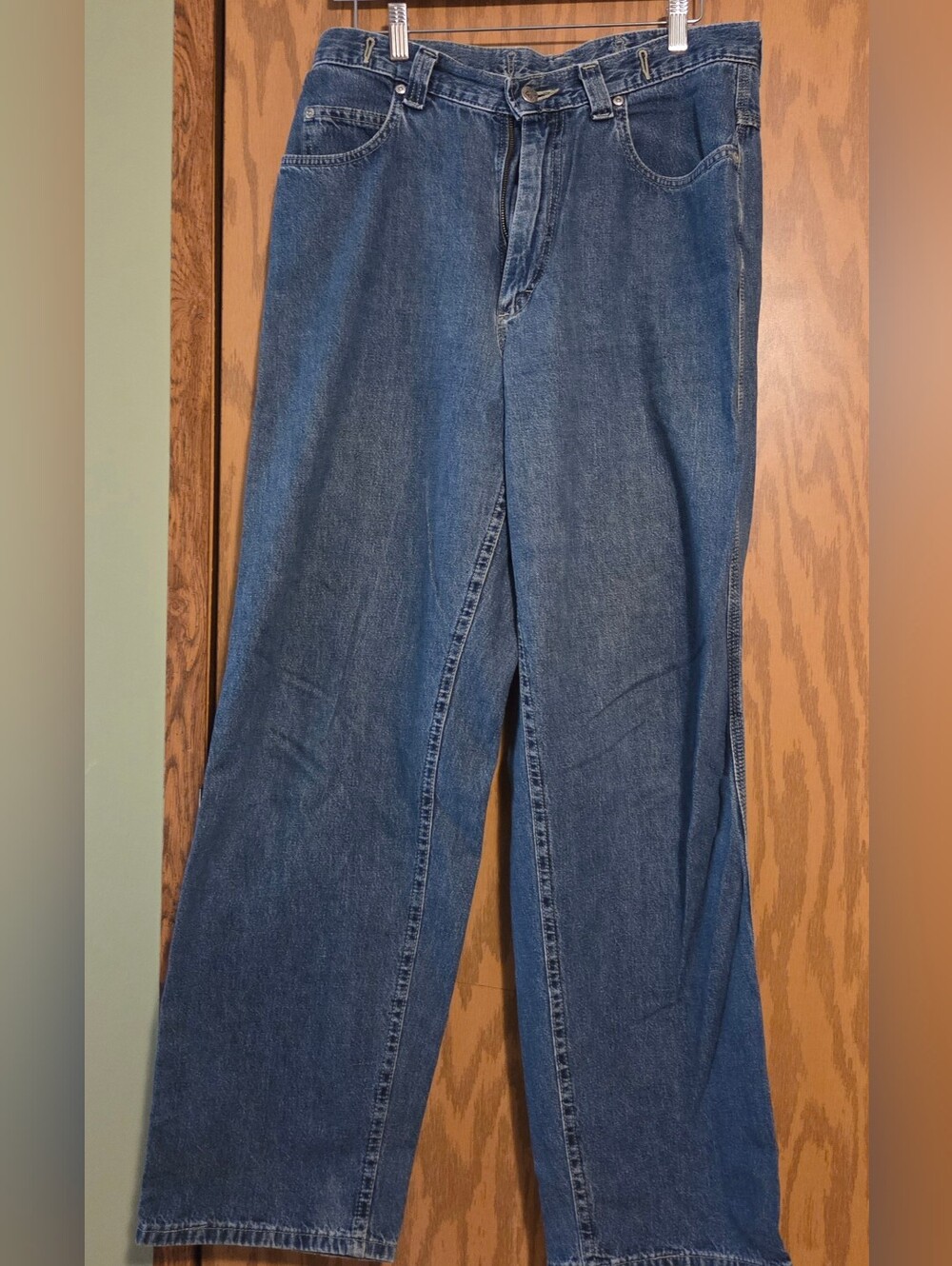 Vintage - Lee Women's Carpenter Medium-Wash Jeans - size 12 med
